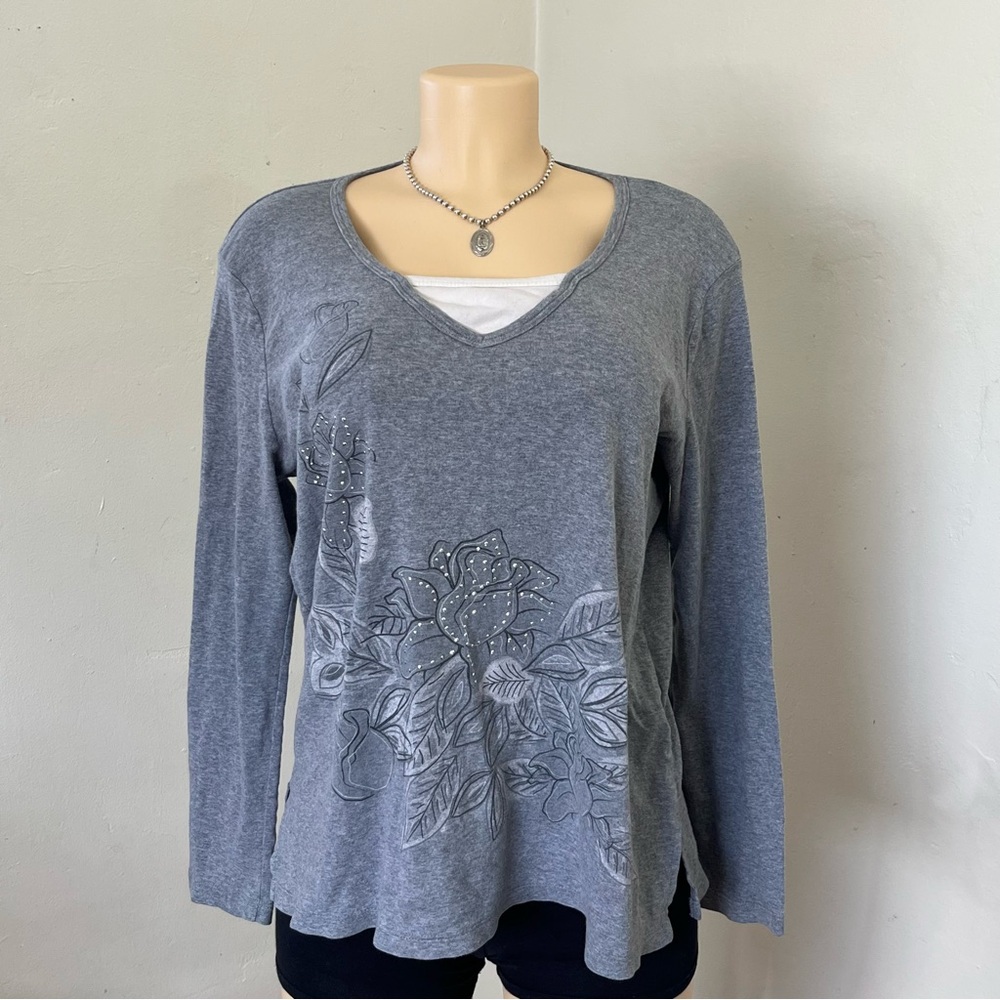 White Stag Grey Floral Rhinestone Longsleeve Top